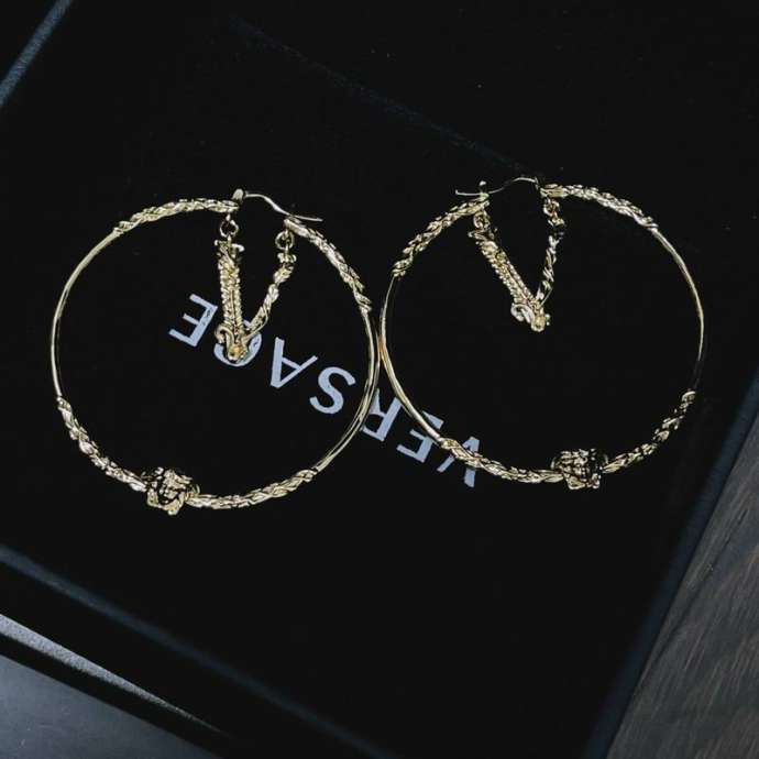 Picture of Versace Earring _SKUVersaceearring12cly916957